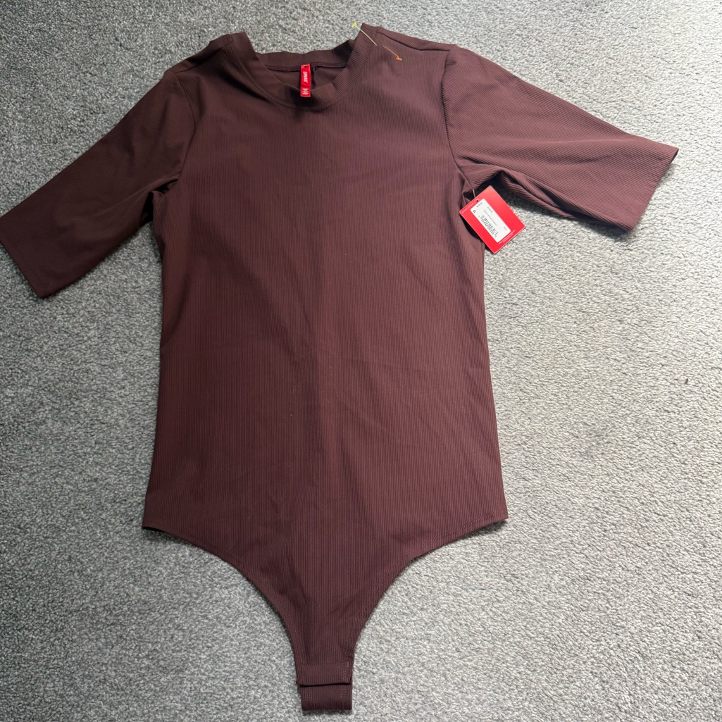 New Spanx Ribbed Crewneck Bodysuit Med